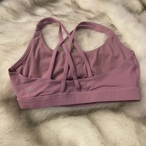 EUC Lululemon Energy Bra - Size 8 - Luxtreme - Pink Lavender